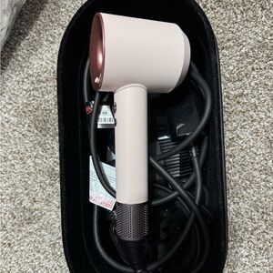 Limited Edition Supersonic Hair Dryer in Ceramic Pink and Rose Gold
